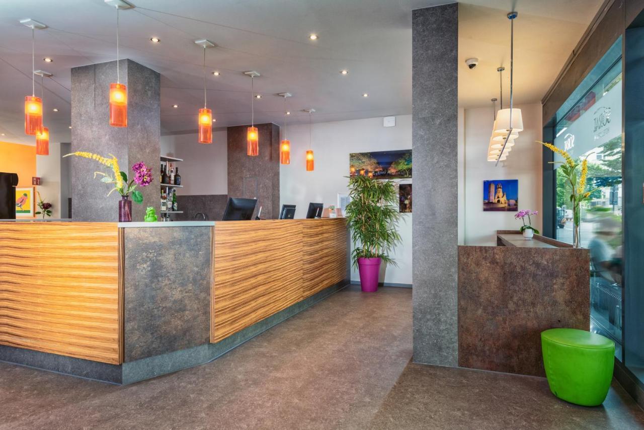 Sorat Hotel Berlin Exterior photo