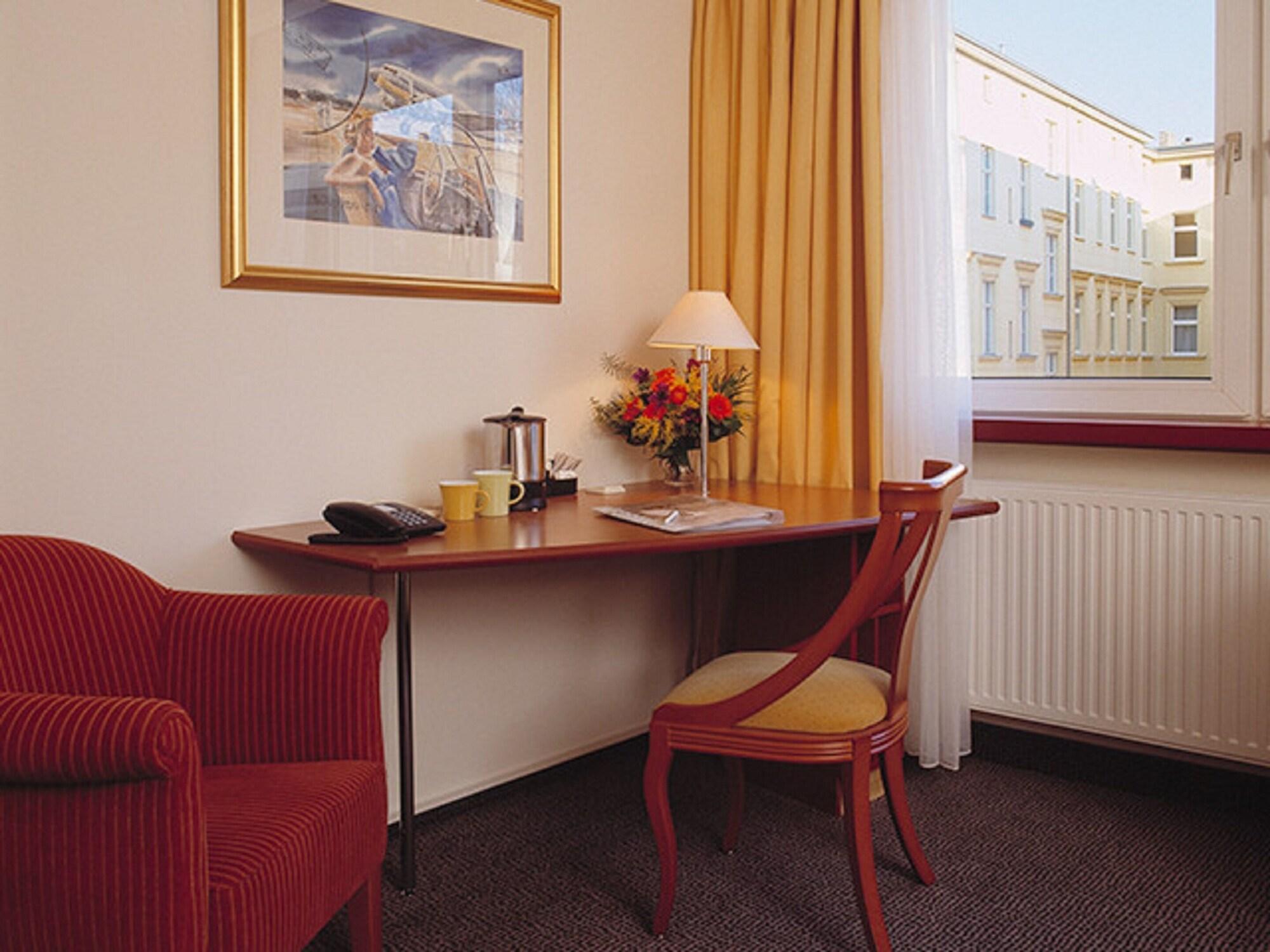 Sorat Hotel Berlin Exterior photo
