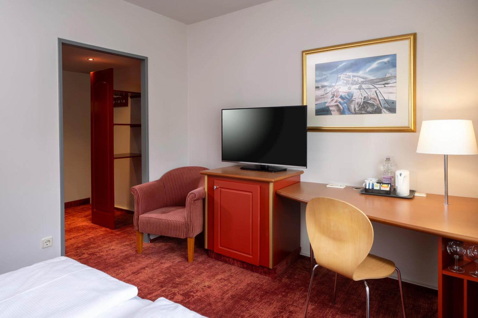 Sorat Hotel Berlin Exterior photo
