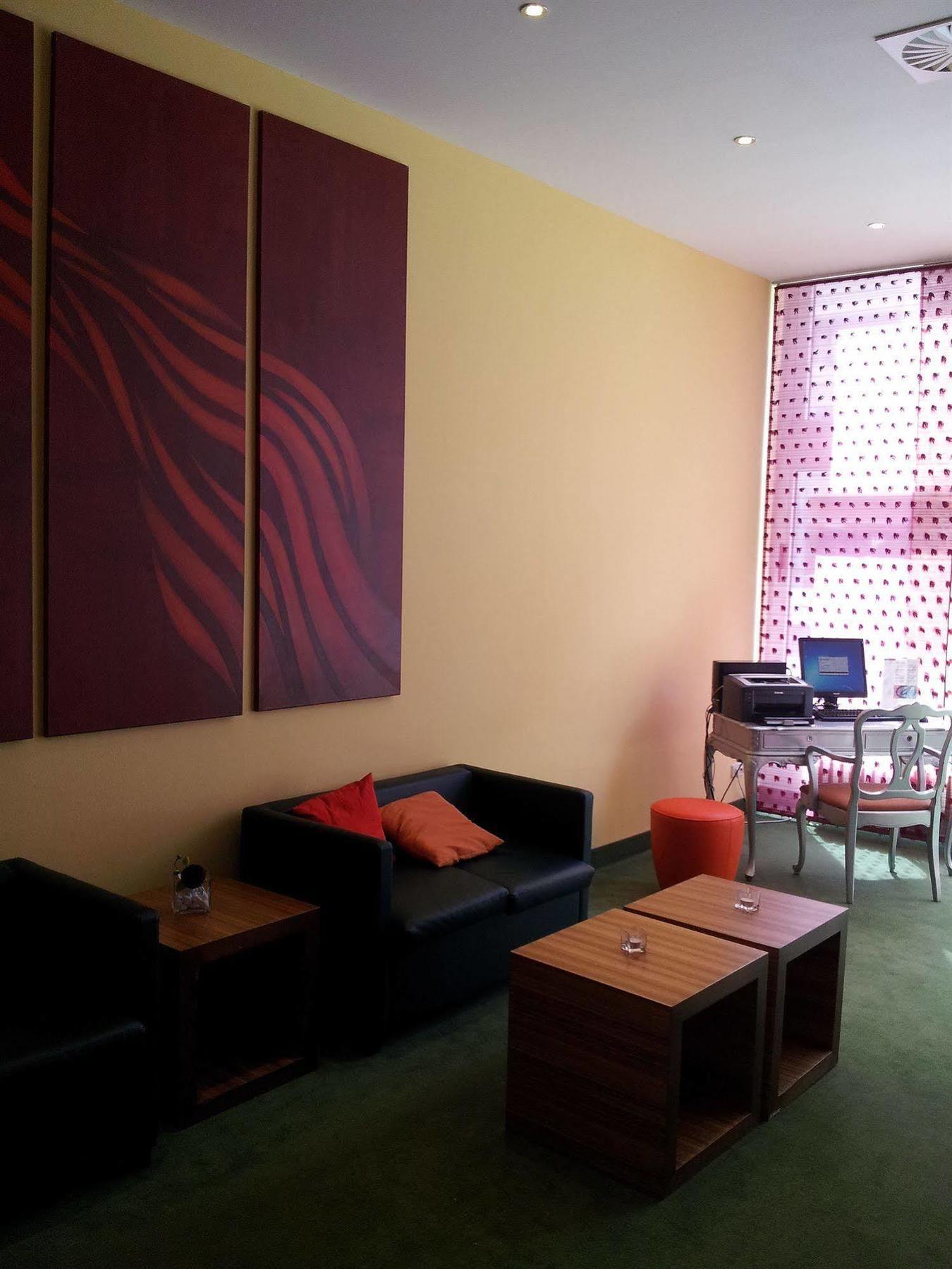 Sorat Hotel Berlin Interior photo