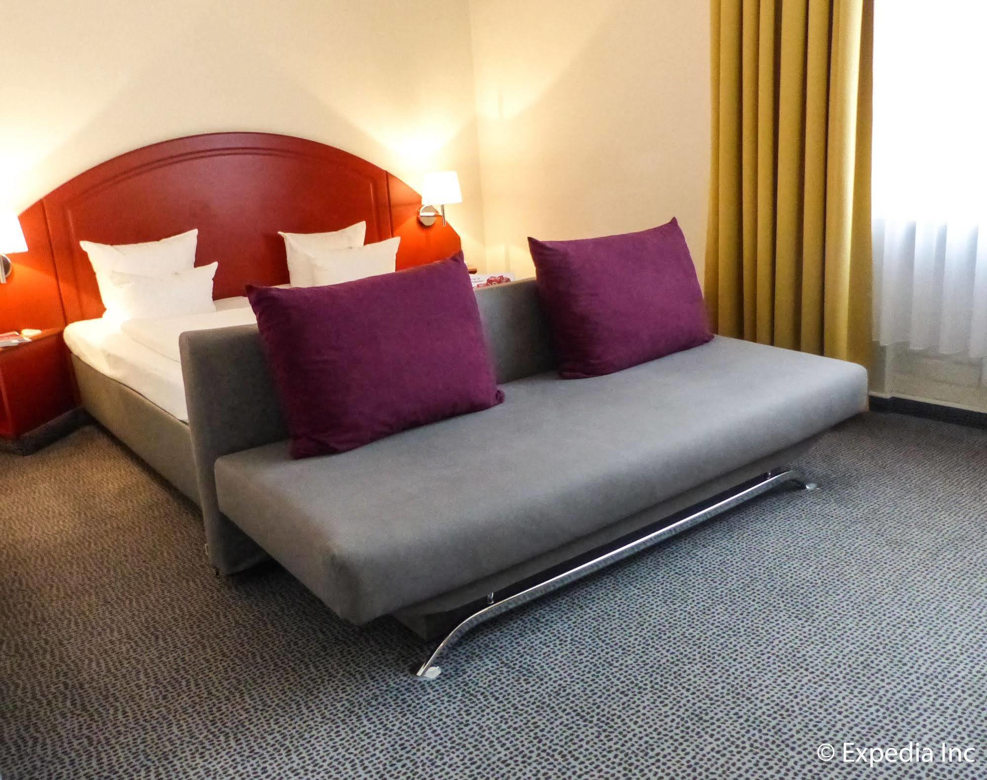 Sorat Hotel Berlin Exterior photo